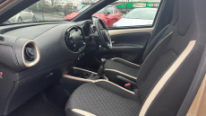 Toyota Aygo X 1.0 VVT-i Edge 5dr Petrol Hatchback